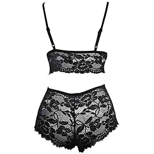 Conjunto de lencería de encaje negro.